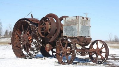 International havester 1912 tractor.jpg