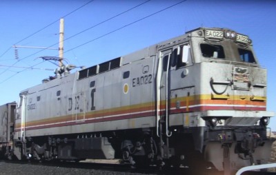 EA 022 E60 Electric Loco.jpg