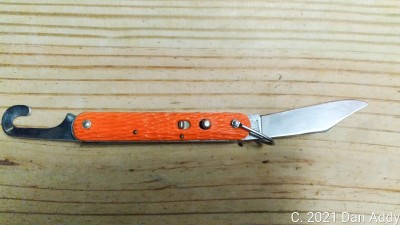 Schrade Paratrooper Knife Open.jpg