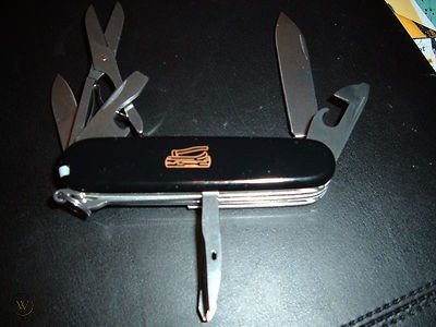 boy-scout-swiss-army-victorinox_1_594048354d5b4678dd7d3a69bd1b6f36.jpg