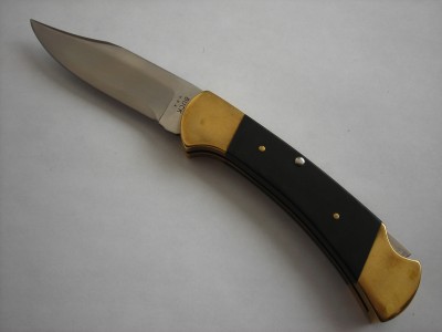 BUCK 112 Micarta 001.JPG