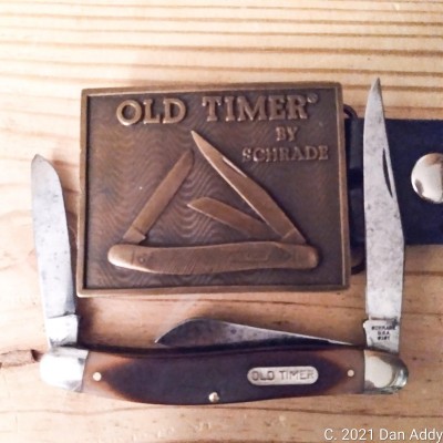 Belt Buckle Knife.jpg