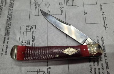 RR bolster lock trapper.jpg