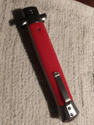 REDMAGOE.jpg
