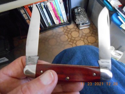 Please excuse the quality of the pictures, a bit blurry.