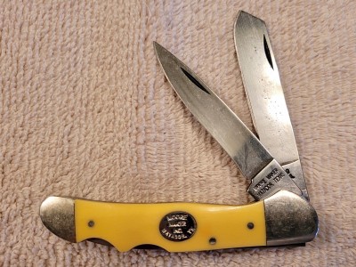 Moore Maker double lockback trapper