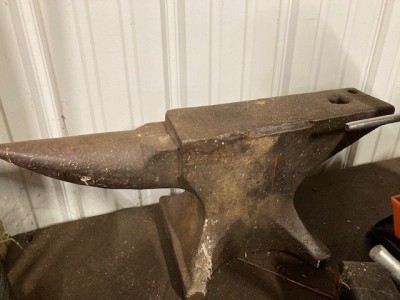 old anvil.jpg