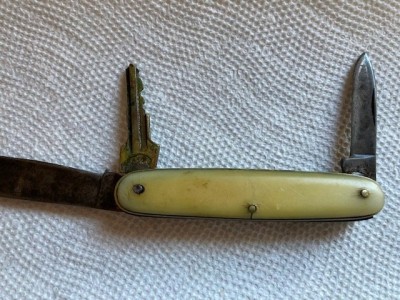 key knife.jpg