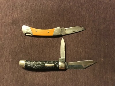 Buck 506 and a tight little Imperial Jack.  Don’t think the Imperial has been used.