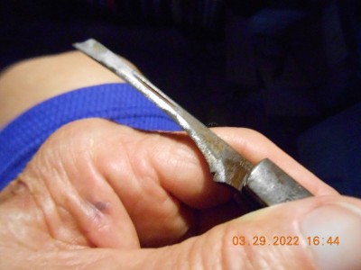 001.JPG (197.94 KiB) Viewed 962 times chisel ground from mark side, almost perfect arc.