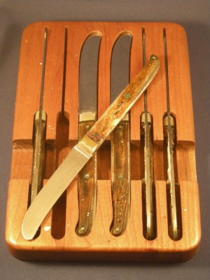 Schrade Walden Knife Set.jpg