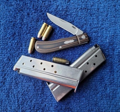 CRKT Venandi.jpg