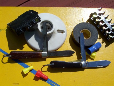 Electricians Knives III.jpg