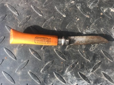 Opinel in the back pocket