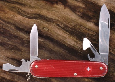 SAK red.JPG