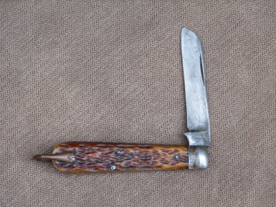 Keen Kutter, 4", steel liners, brass bail.