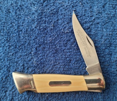 schrade wostenholm.jpg