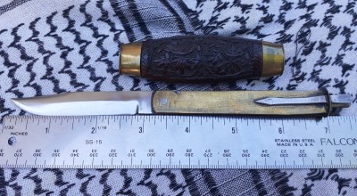 This one is a mystery, other collectors have speculated that it could be Indian manufacture. It is unmarked, and unlikely to have been made in Eskilstuna. Notably, it has an intricate, hand carved vine and leaf design on both sides of the handle.