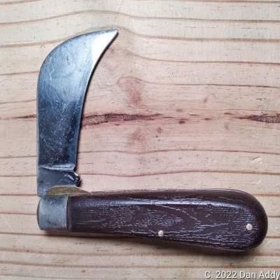 Kutmaster Hawkbill Pile Side.jpg