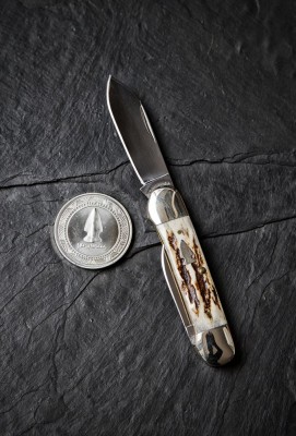 NW Canoe with Moose Horn (1 von 1).jpg