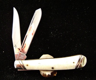 Rough Ryder 1776 Trapper - Open Pile.JPG