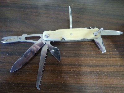 EP knife 1.jpg