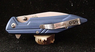 Mtech MT-1177BL Warncliffe Blue - Pile Closed.JPG