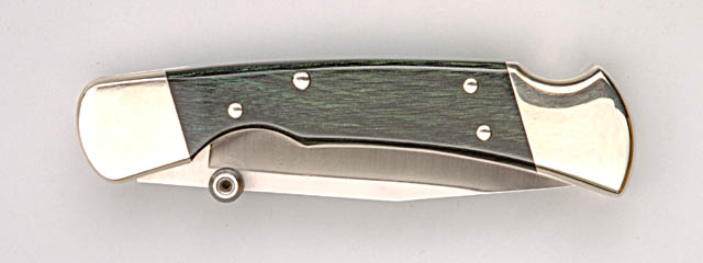 buck_110ll_f_hunter_liner04.jpg