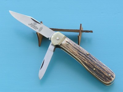 Hubertus Pen Blade Release