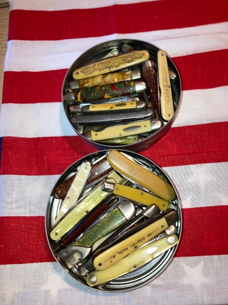 Storage tins