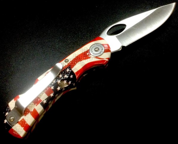 CAMILLUS 903F-&quot;Ol' Glory&quot; Series<br />Pocket Knife #15.