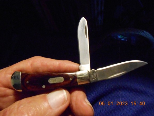 Buck 380 (China) has a 2006 mark.