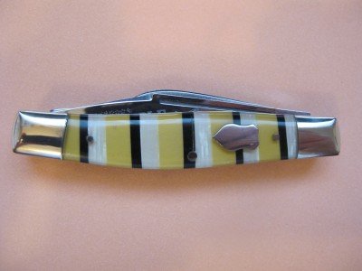 Bee 1.JPG