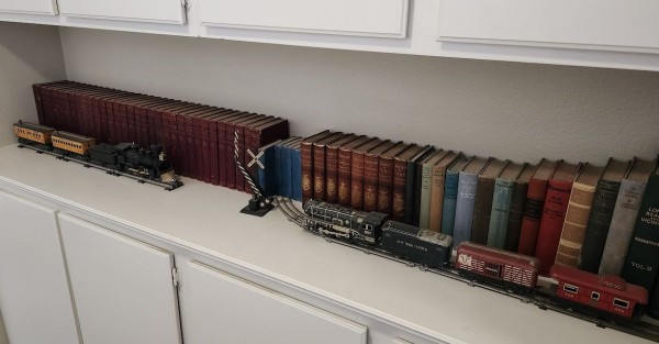 Trains2.JPG