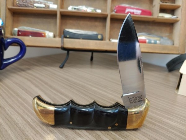 Kershaw 1050.jpg