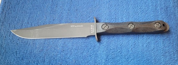 ka-bar ek.jpg