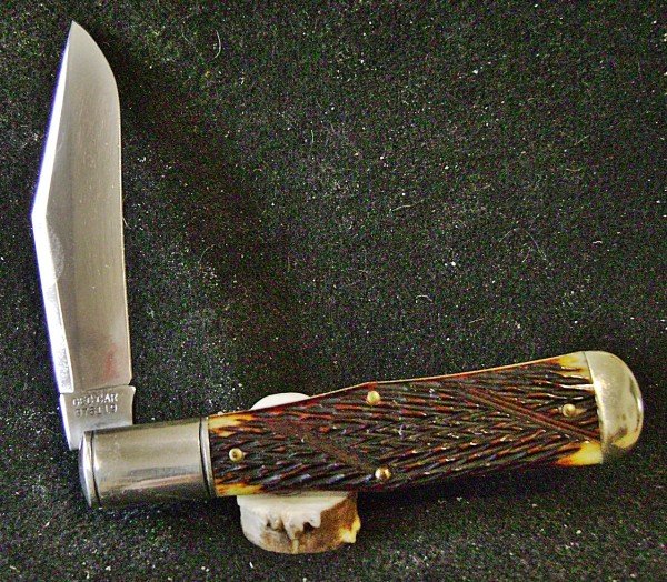 GEC AAPK 2019 Forum Knife - Open Pile.JPG