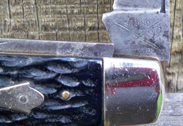 Camillus_4Line_Sword_Brand_d.jpg