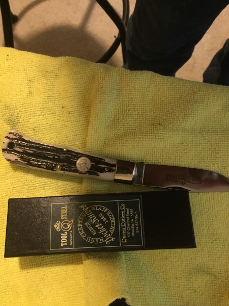 A NIB OLD STOCK QUEEN KNIFE
