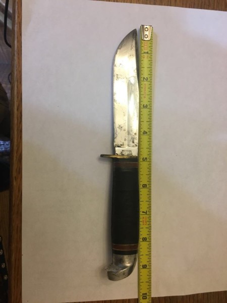 knife 1.jpg