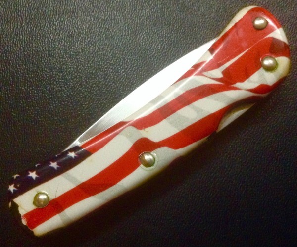 CAMILLUS 907F-&quot;Ol' Glory&quot; Series<br />Pocket Knife #28.