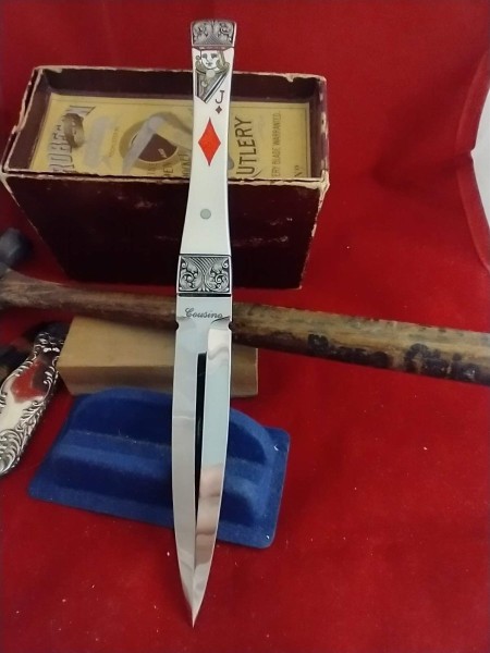Casino Dagger.jpg