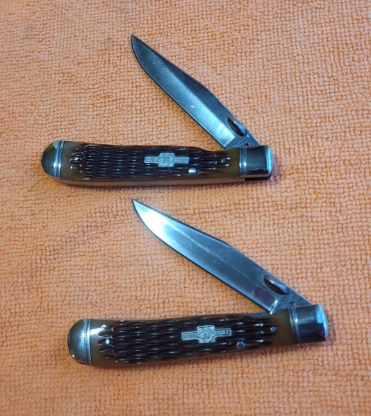 Pair of RR Trapper Locks.jpg