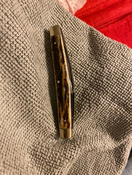 When I took these pictures it was only 4th time ever opening knife !! I was lucky to find such knife