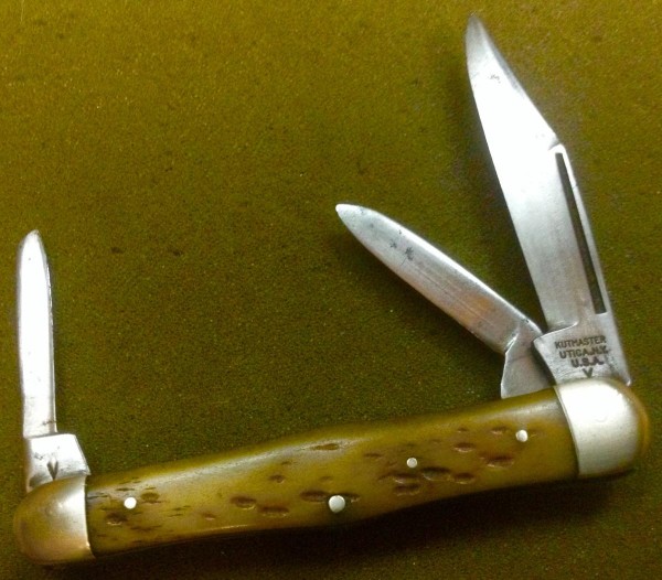 4a. Kutmaster Pocket Knife.