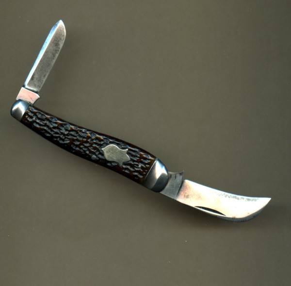 Ulster Knife Co later bone286.jpg