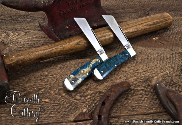 2024-titusville-cotton-boxelder-bolsters-blue-lo.jpg