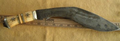 Kukri or Ghurkha with sheath 017.jpg