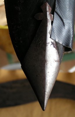 Kukri or Ghurkha with sheath 024.jpg