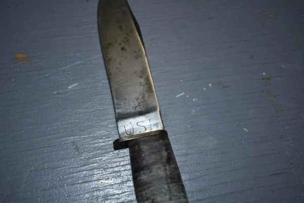 knife.jpg